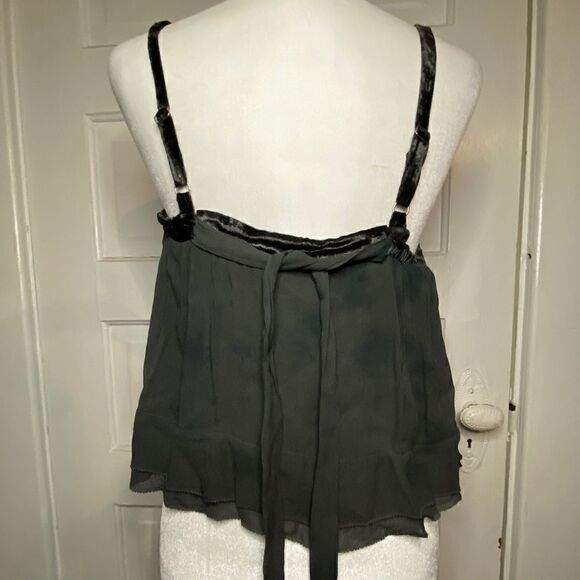 NWTs Gypsy 05 Ruffle Babydoll Blouse in Smoke Size Medium - Picture 3 of 5